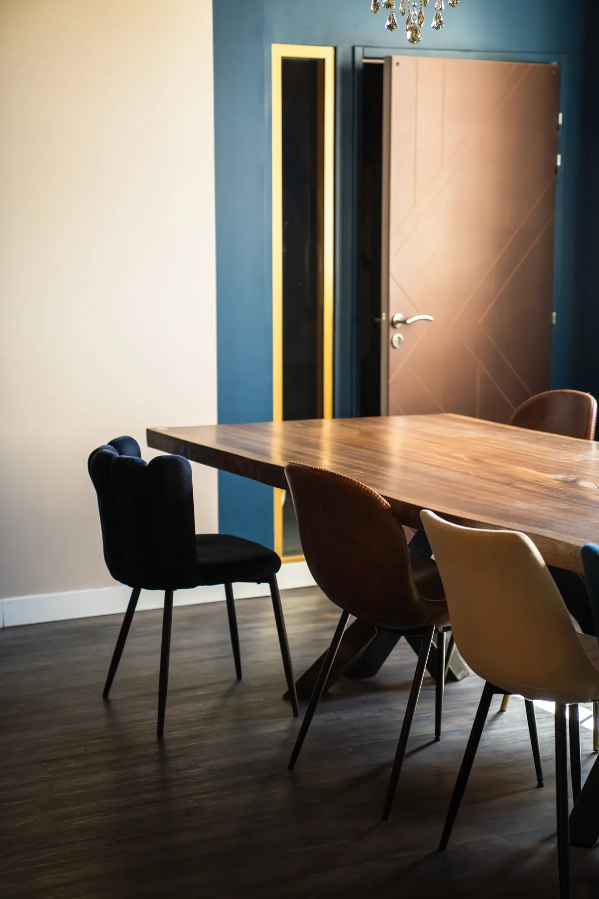 Grande table de réunion à Montpellier, THELAB