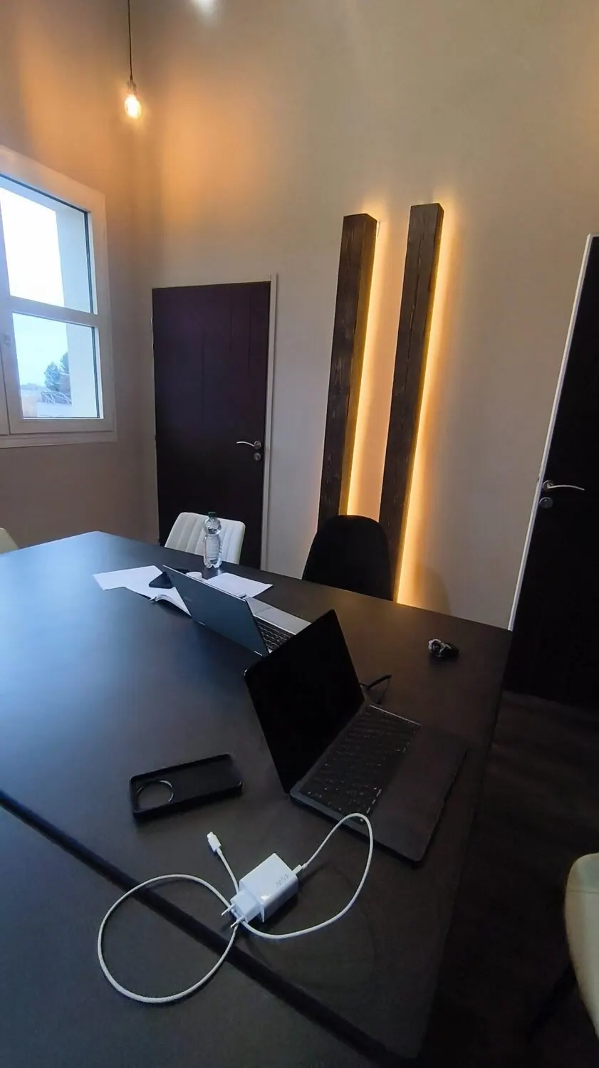Salle de réunion THELAB : journée à 20 € coworking Montpellier